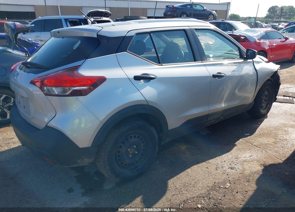 2019 NISSAN KICKS VIN: 3N1CP5CUXKL495580
