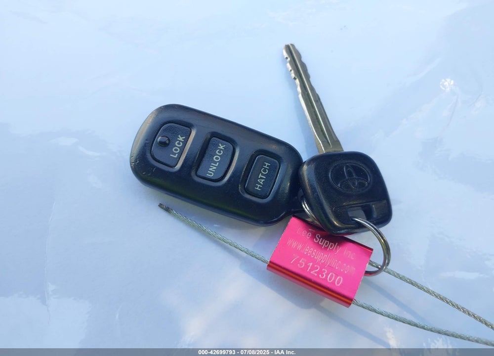 2003 TOYOTA MATRIX STANDARD VIN: 2T1KR32E53C159406