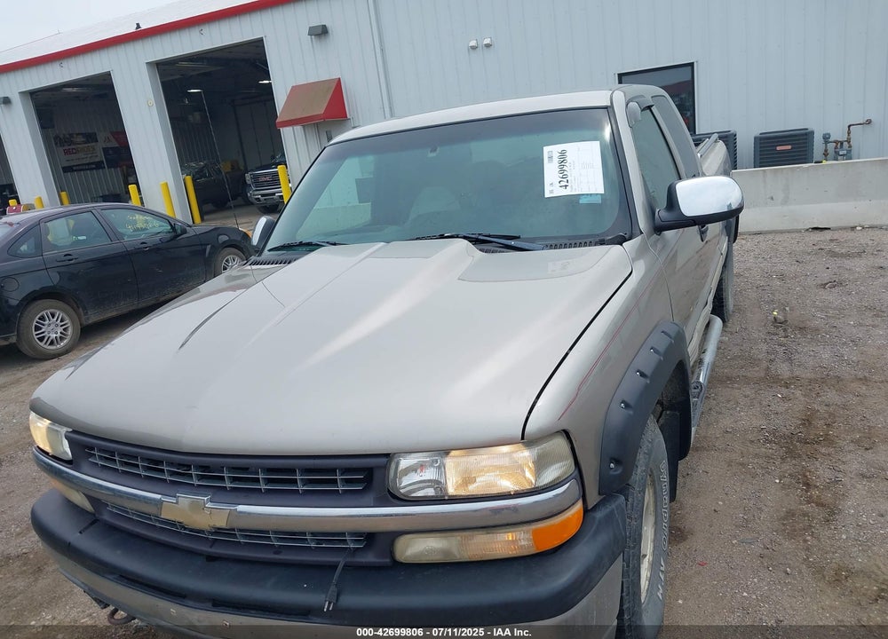 2000 CHEVROLET SILVERADO 1500 LT VIN: 1GCEK19T1YE166657