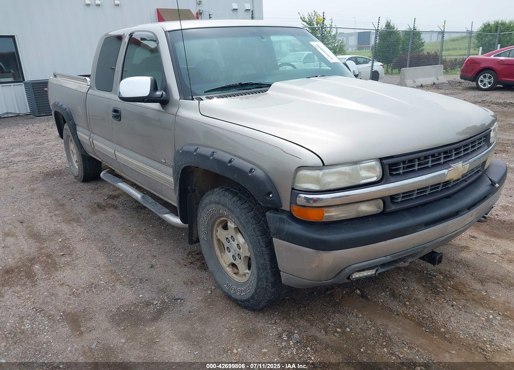 2000 CHEVROLET SILVERADO 1500 LT VIN: 1GCEK19T1YE166657