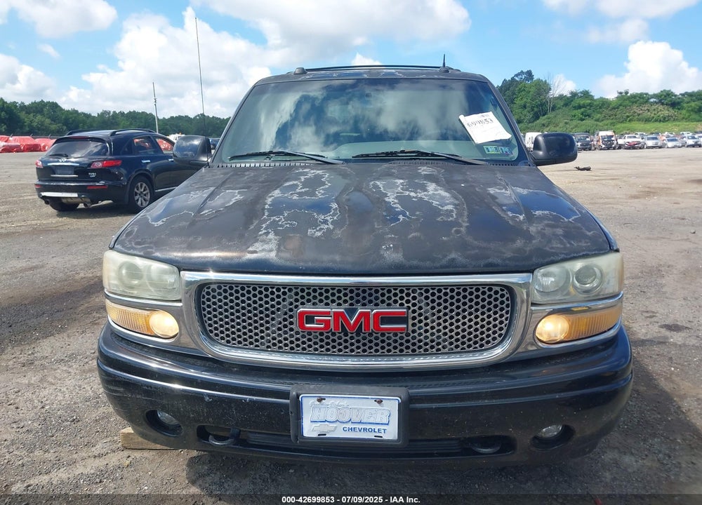 2004 GMC YUKON DENALI VIN: 1GKEK63U34J103810