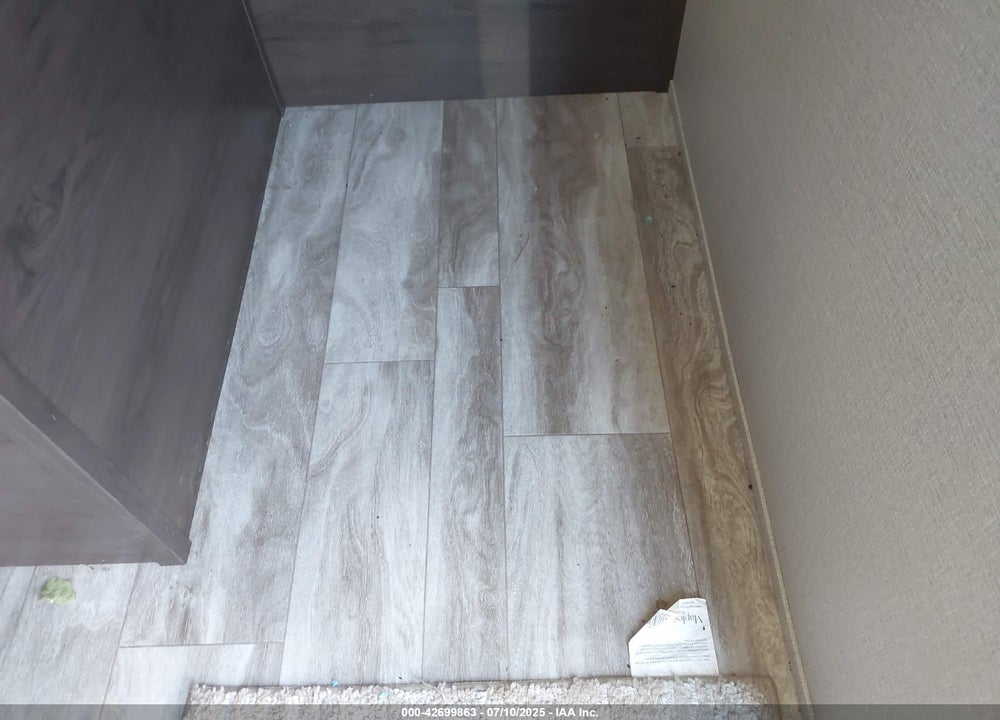 2022 GRAND DESIGN TRANCEND VIN: 573TT2526NDD02818