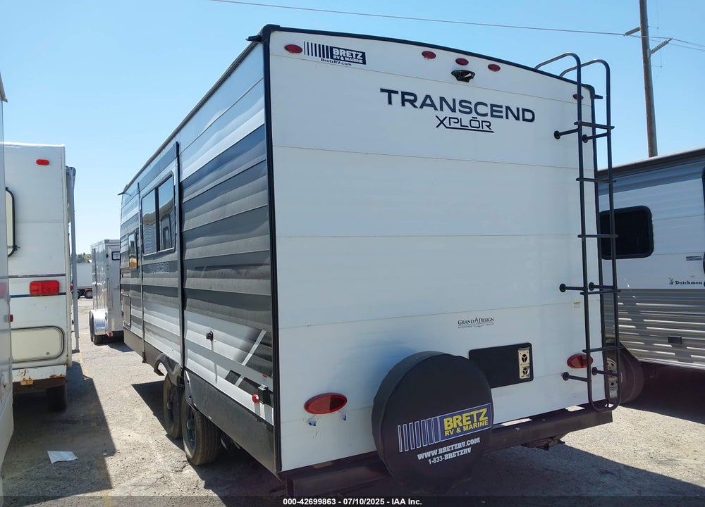 2022 GRAND DESIGN TRANCEND VIN: 573TT2526NDD02818