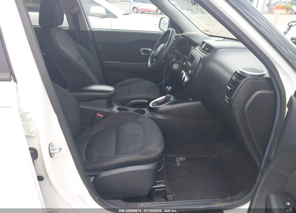 2015 KIA SOUL VIN: KNDJP3A51F7200199
