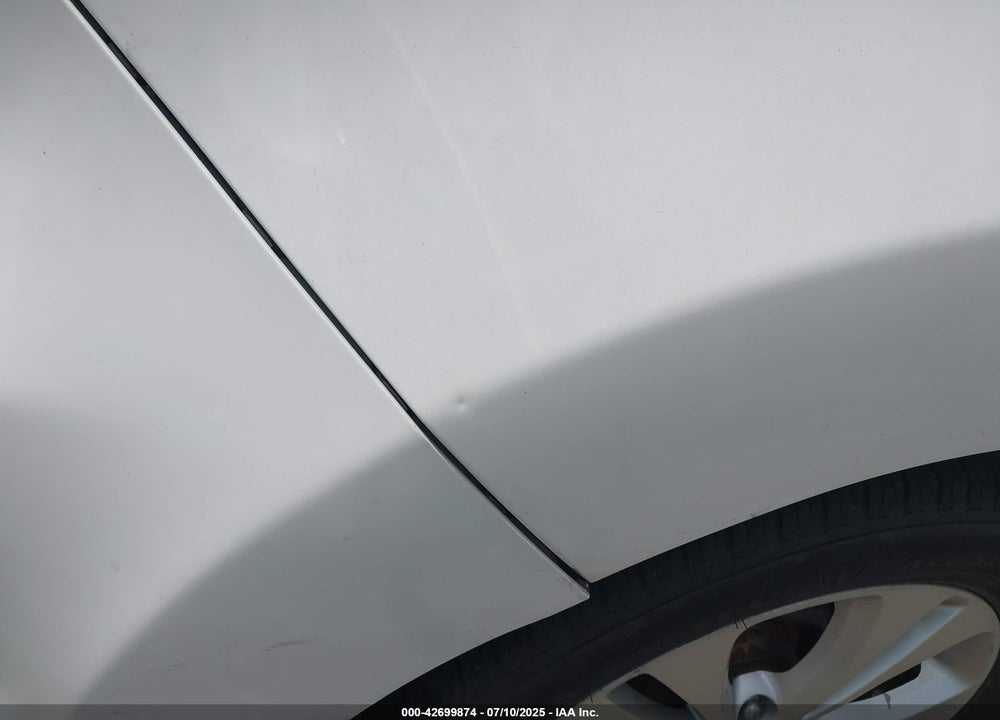 2015 KIA SOUL VIN: KNDJP3A51F7200199