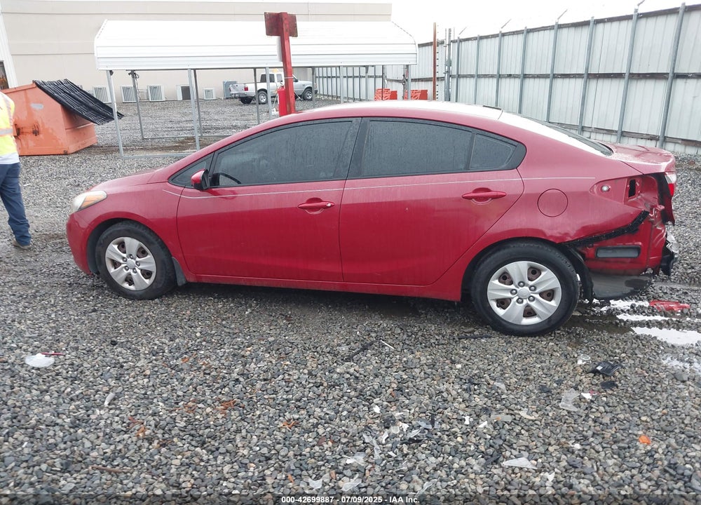 2016 KIA FORTE VIN: KNAFK4A61G5457683