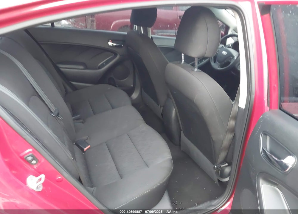 2016 KIA FORTE VIN: KNAFK4A61G5457683