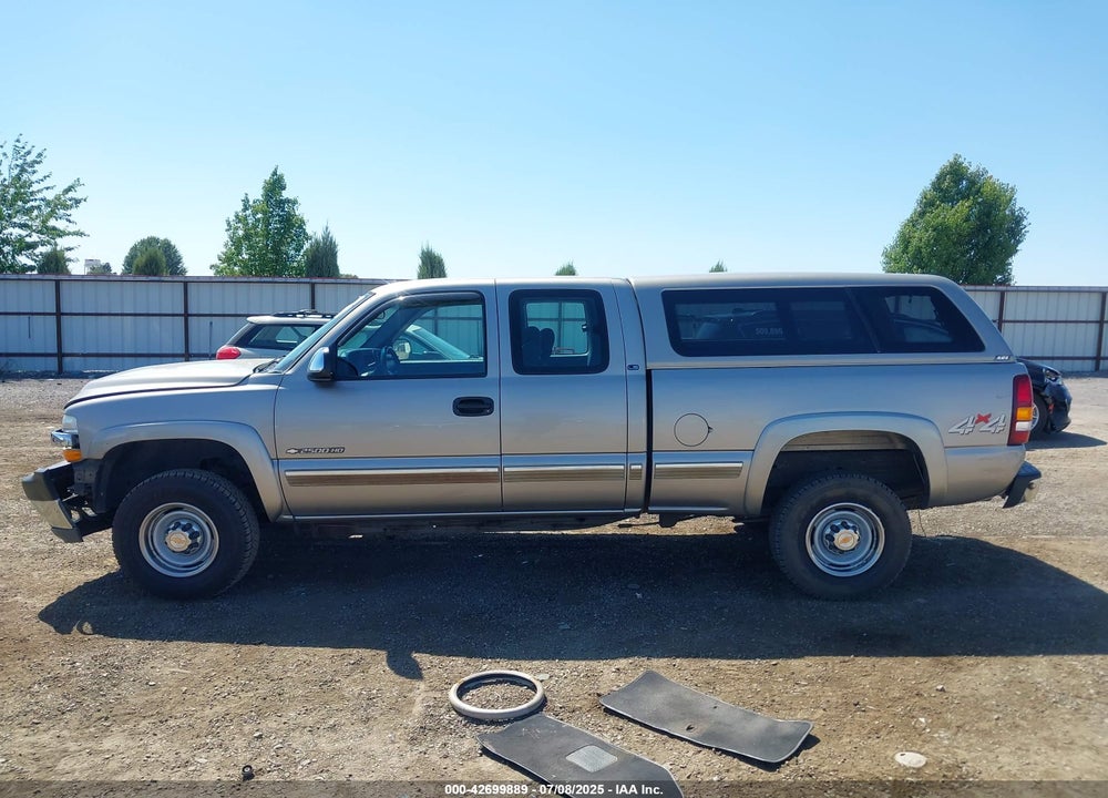 2001 CHEVROLET SILVERADO 2500HD LS VIN: 1GCHK29G71E197360