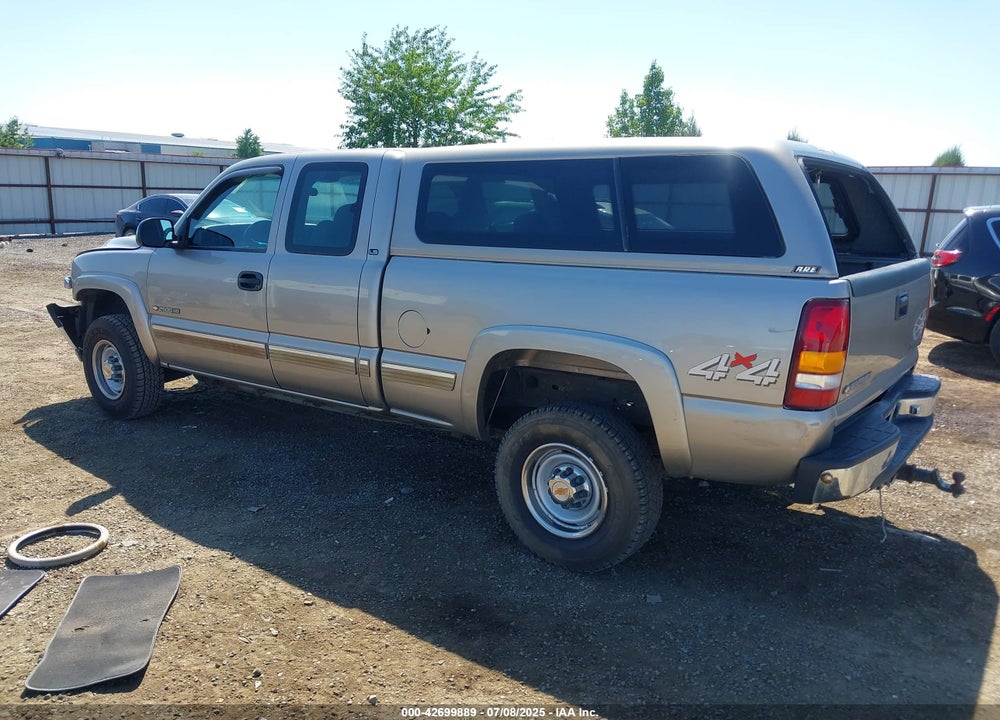 2001 CHEVROLET SILVERADO 2500HD LS VIN: 1GCHK29G71E197360