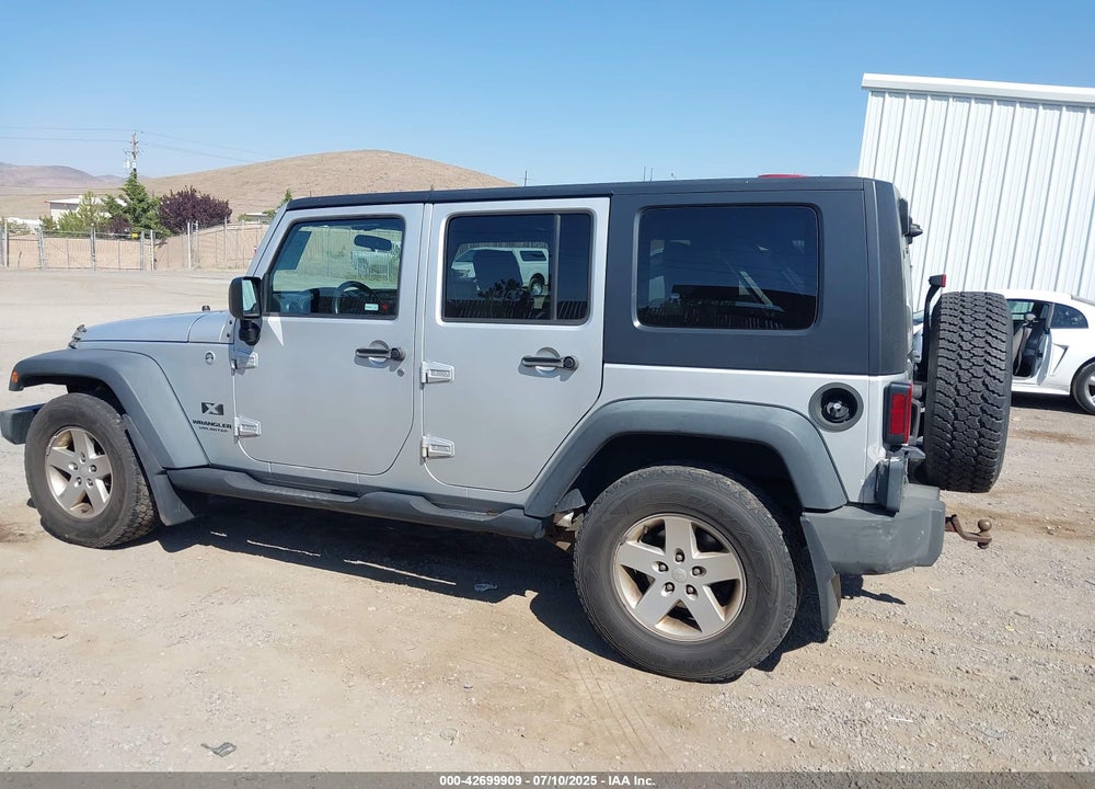 2008 JEEP WRANGLER / VIN: 1J4GA39168L592999