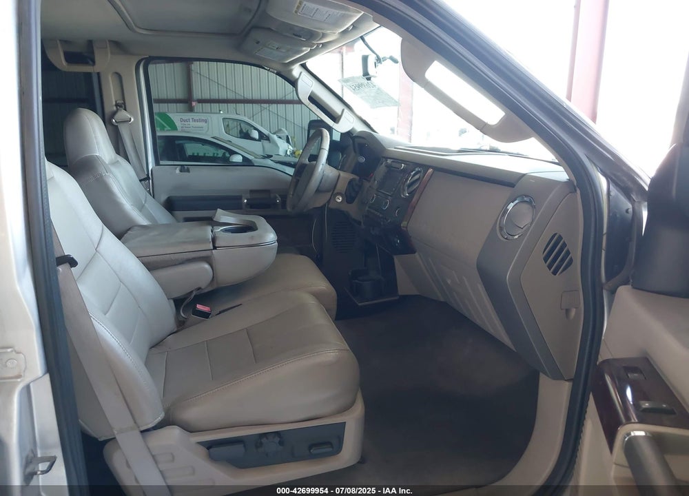 2010 FORD F-250 LARIAT VIN: 1FTSW2BR5AEB17561
