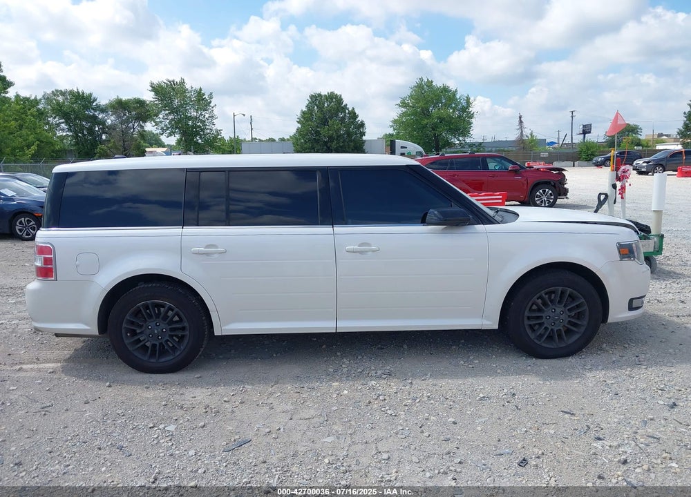 2014 FORD FLEX VIN: 2FMHK6C82EBD07589