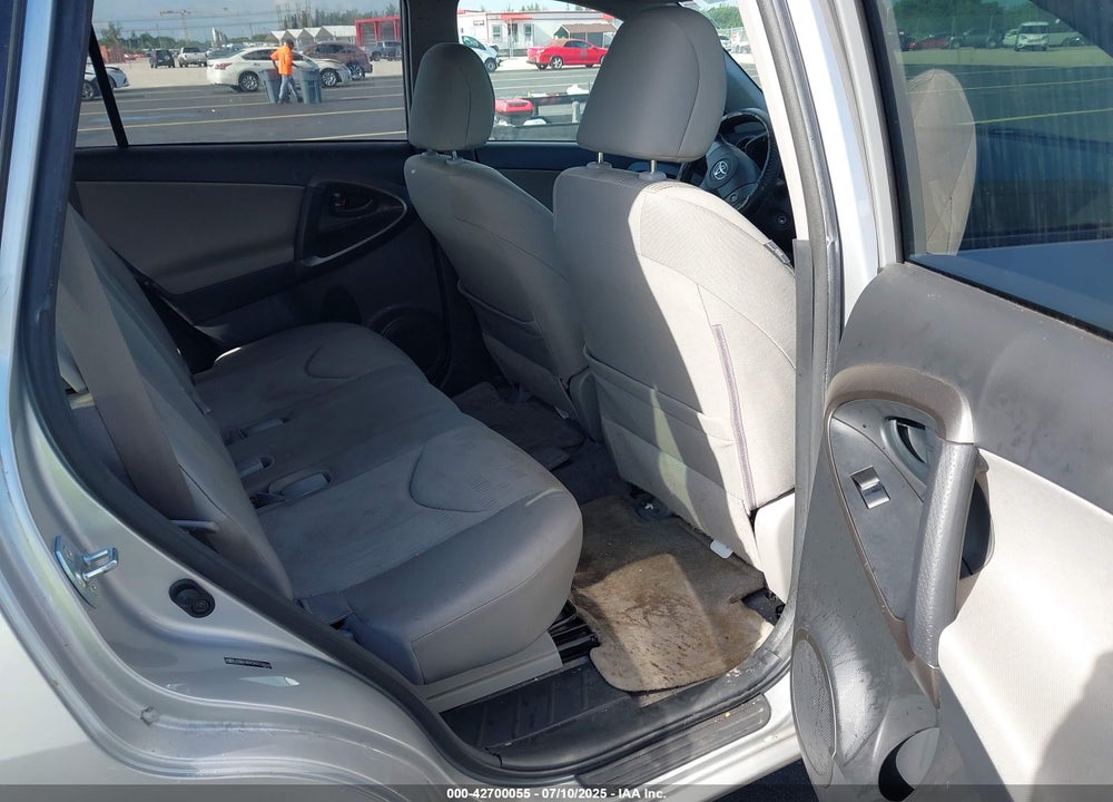 2010 TOYOTA RAV4 VIN: JTMKF4DV2A5028343
