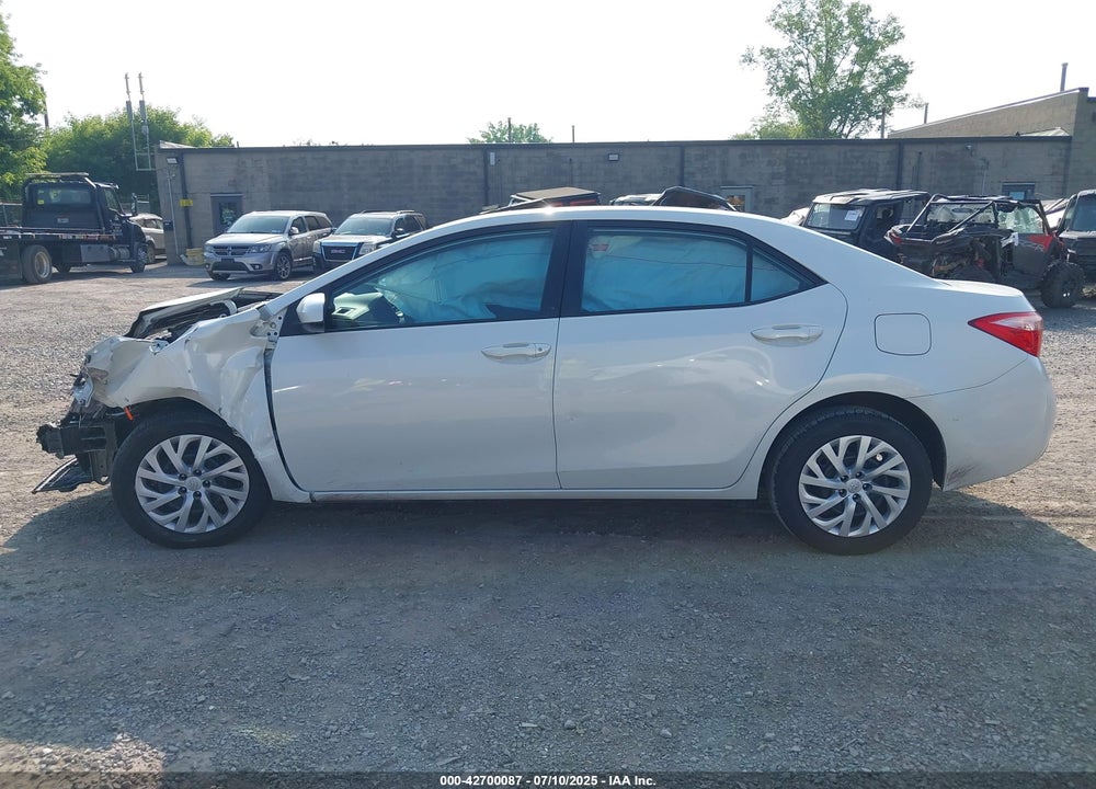 2018 TOYOTA COROLLA VIN: 5YFBURHE7JP788980