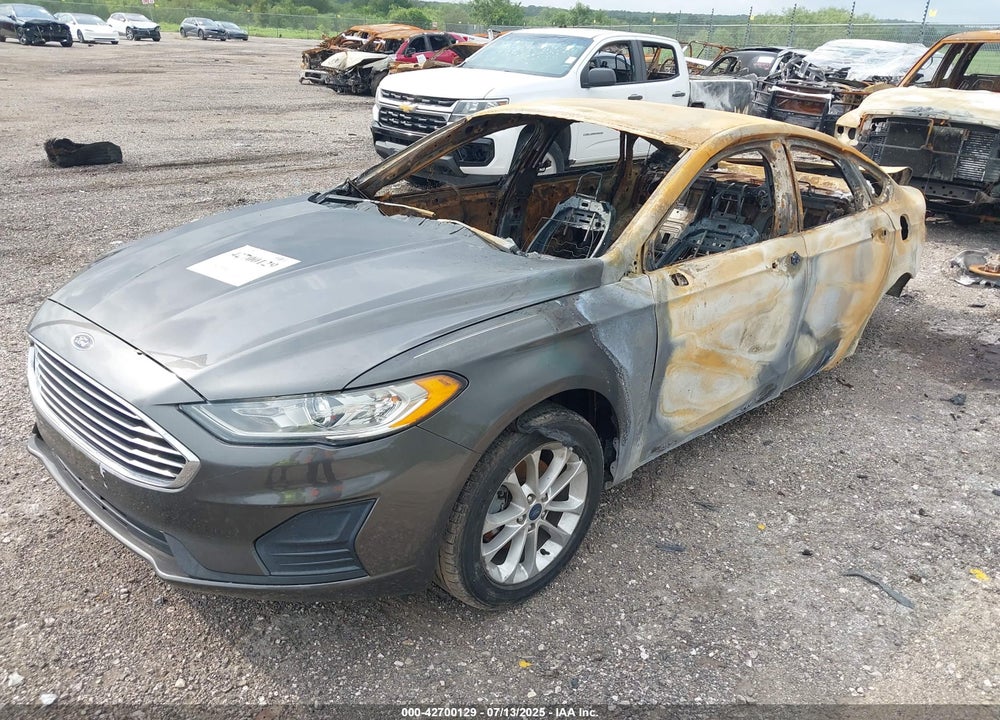 2019 FORD FUSION SE VIN: 3FA6P0HD4KR127663