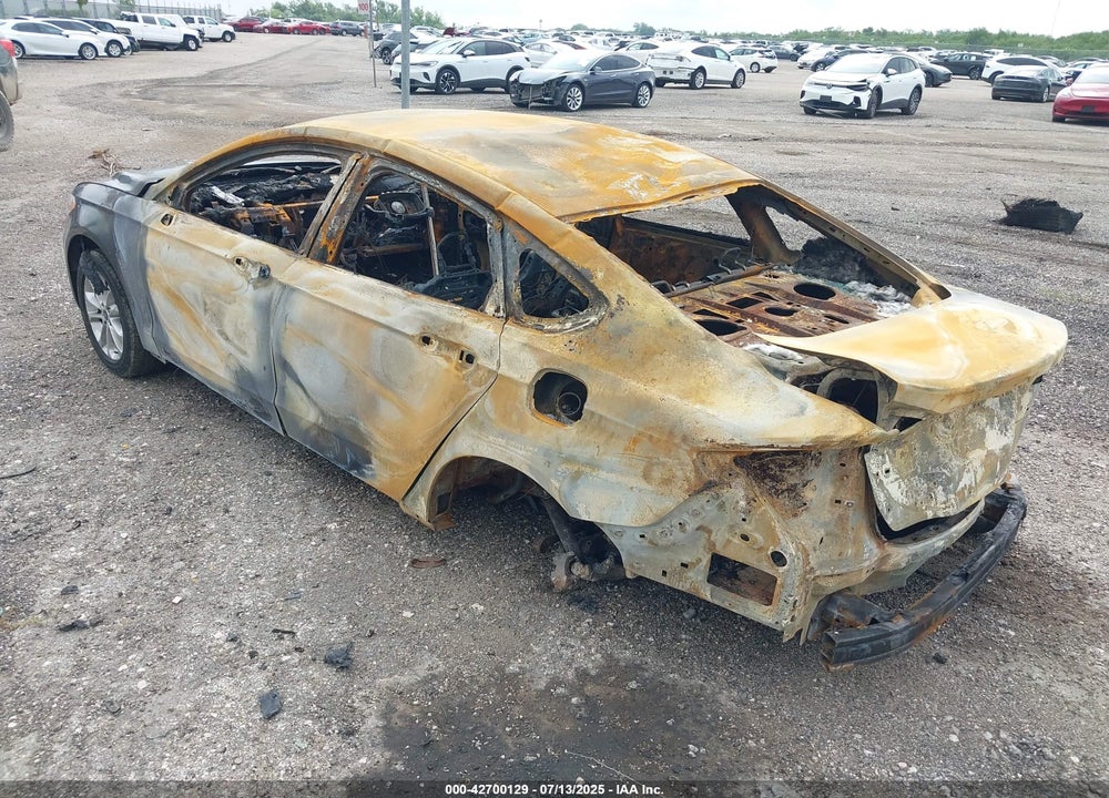 2019 FORD FUSION SE VIN: 3FA6P0HD4KR127663