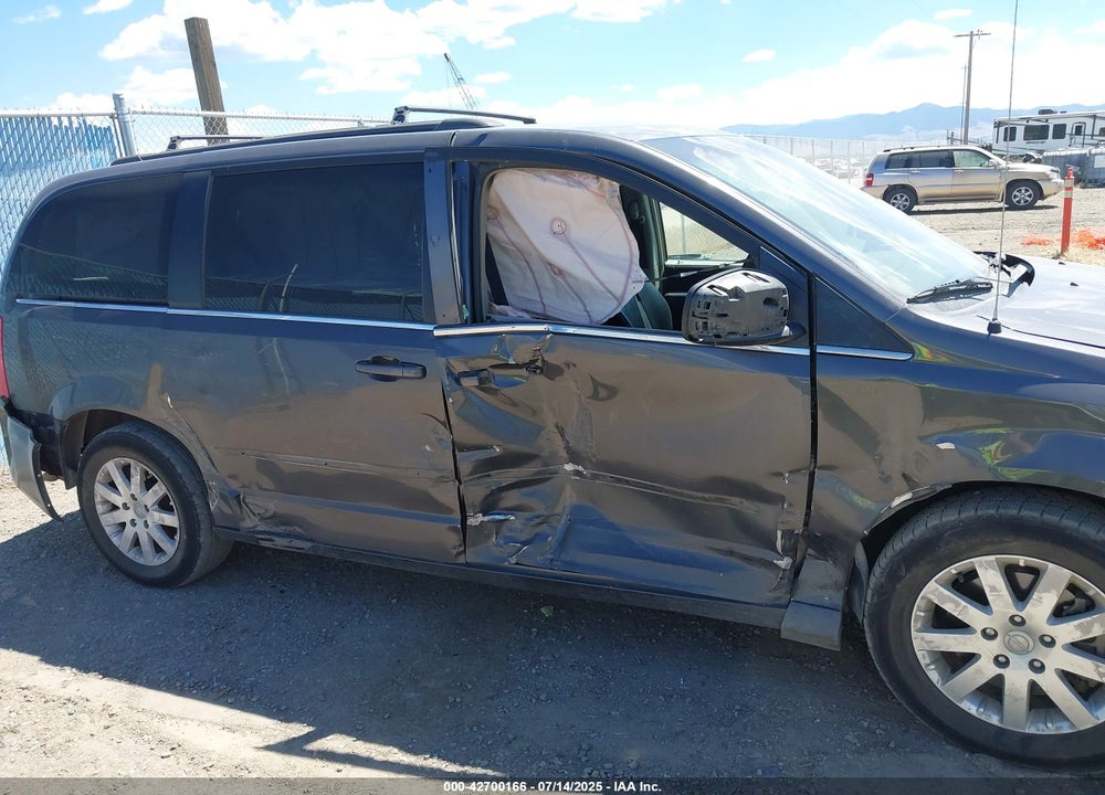 2015 CHRYSLER TOWN & COUNTRY TOURING VIN: 2C4RC1BG0FR538422