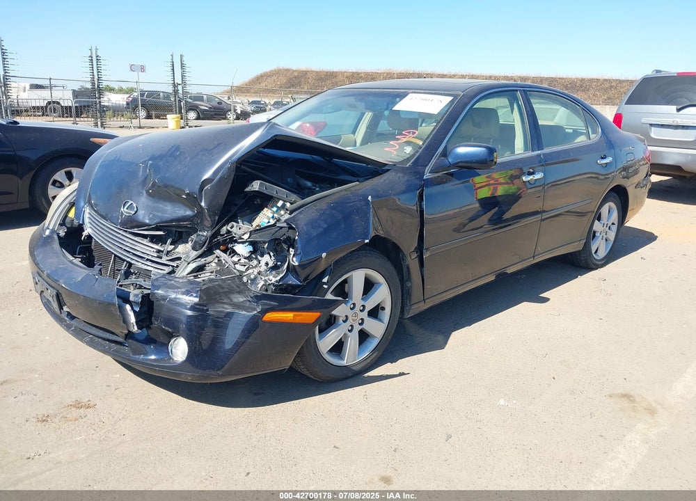 2005 LEXUS ES 330 VIN: JTHBA30G455110921