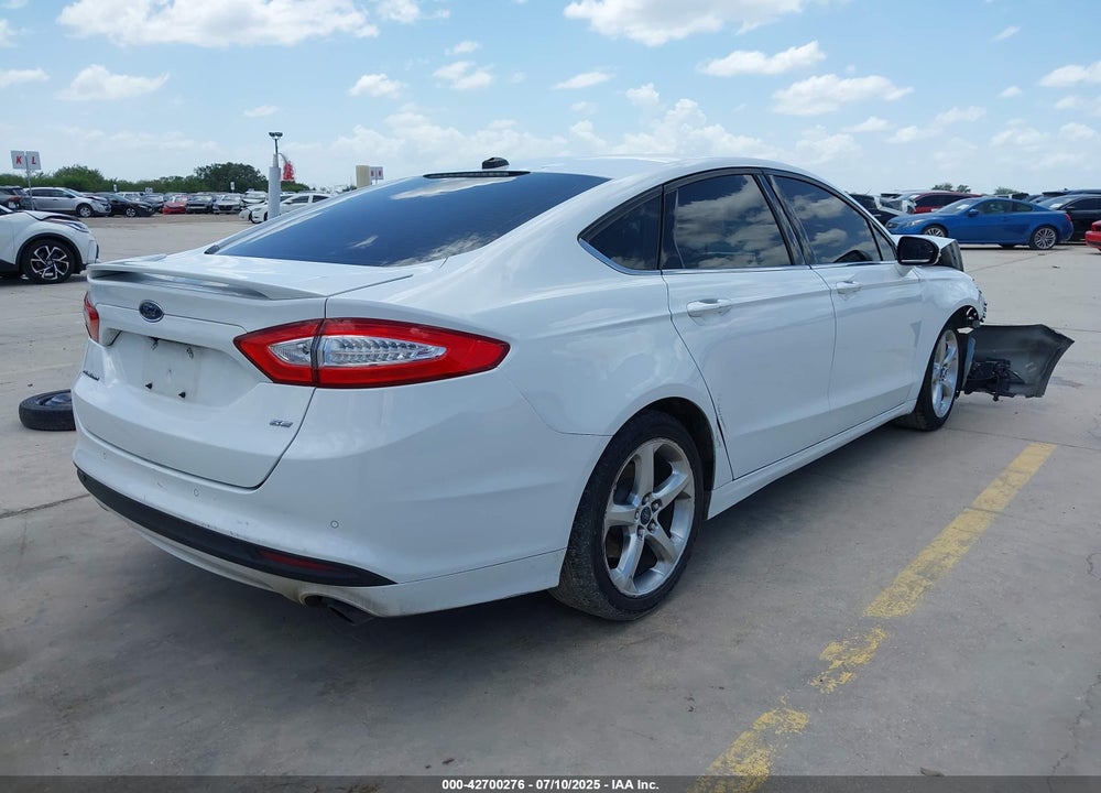 2016 FORD FUSION VIN: 3FA6P0H75GR155215