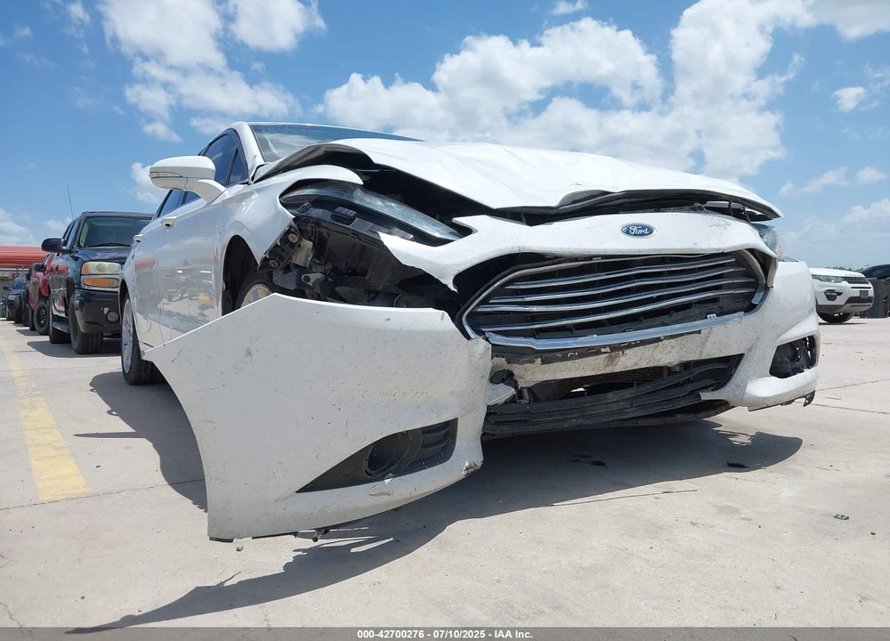 2016 FORD FUSION VIN: 3FA6P0H75GR155215
