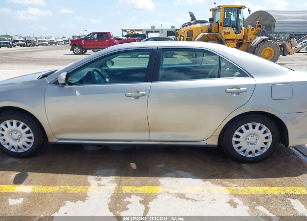 2014 TOYOTA CAMRY LE VIN: 4T1BF1FK6EU305651