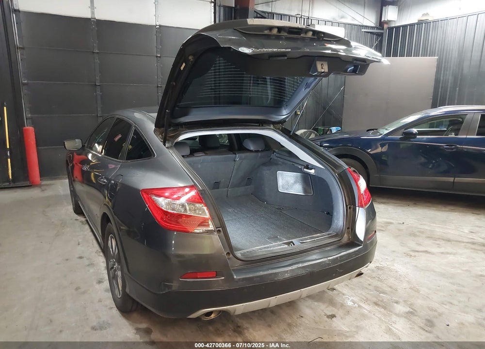 2013 HONDA CROSSTOUR VIN: 5J6TF2H58DL002410