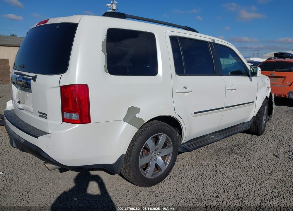 2015 HONDA PILOT VIN: 5FNYF4H95FB041276