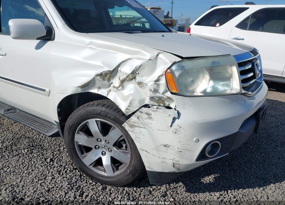 2015 HONDA PILOT VIN: 5FNYF4H95FB041276
