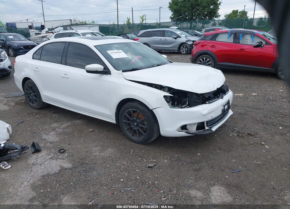 2014 VOLKSWAGEN JETTA 1.8T SE VIN: 3VWD07AJ7EM368744