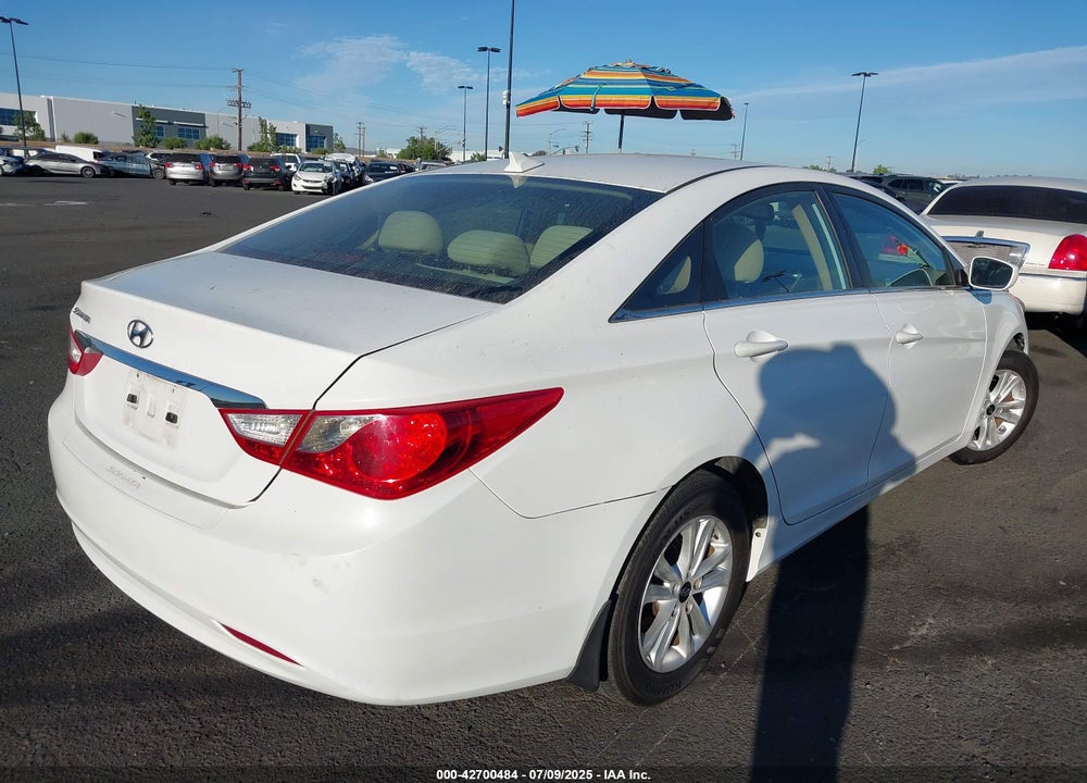 2013 HYUNDAI SONATA GLS VIN: 5NPEB4AC5DH617919