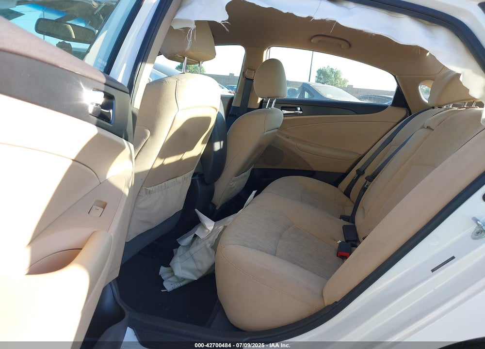 2013 HYUNDAI SONATA GLS VIN: 5NPEB4AC5DH617919