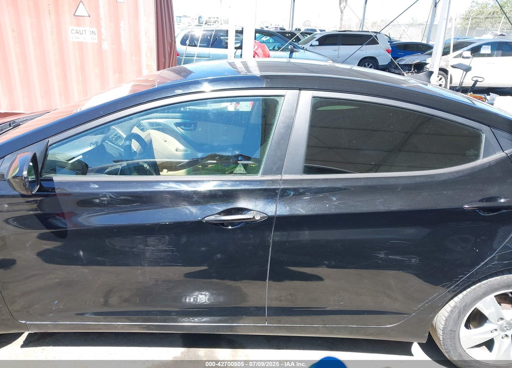 2012 HYUNDAI ELANTRA VIN: KMHDH4AE2CU428270