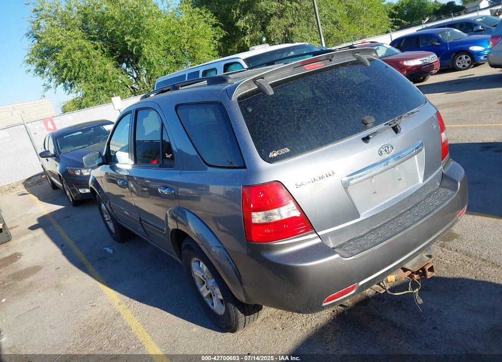 2008 KIA SORENTO VIN: KNDJC736285852479