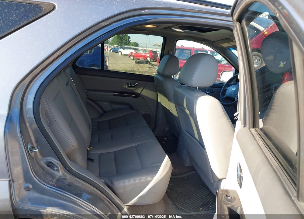 2008 KIA SORENTO VIN: KNDJC736285852479