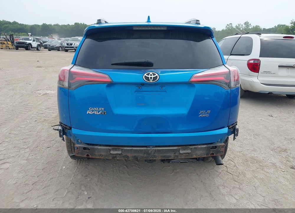 2017 TOYOTA RAV4 VIN: 2T3RFREV8HW646845