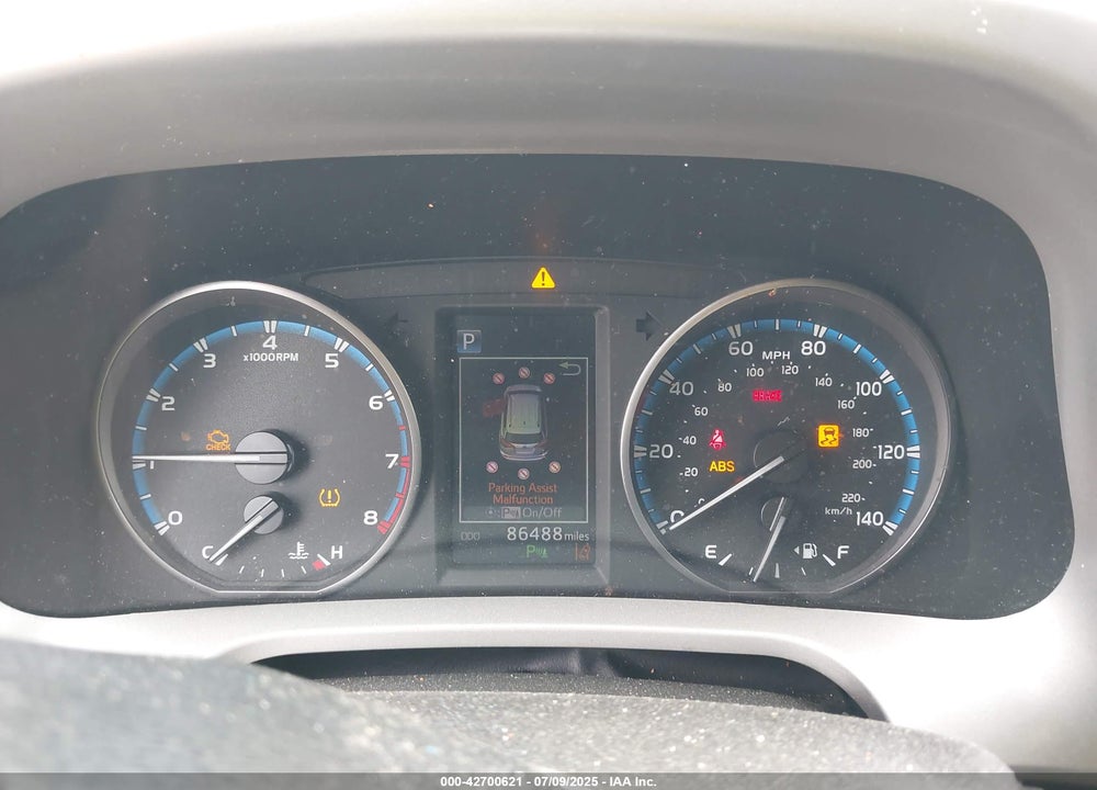 2017 TOYOTA RAV4 VIN: 2T3RFREV8HW646845