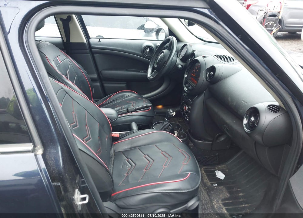 2016 MINI COOPER COUNTRYMAN VIN: WMWZC5C56GWU02063