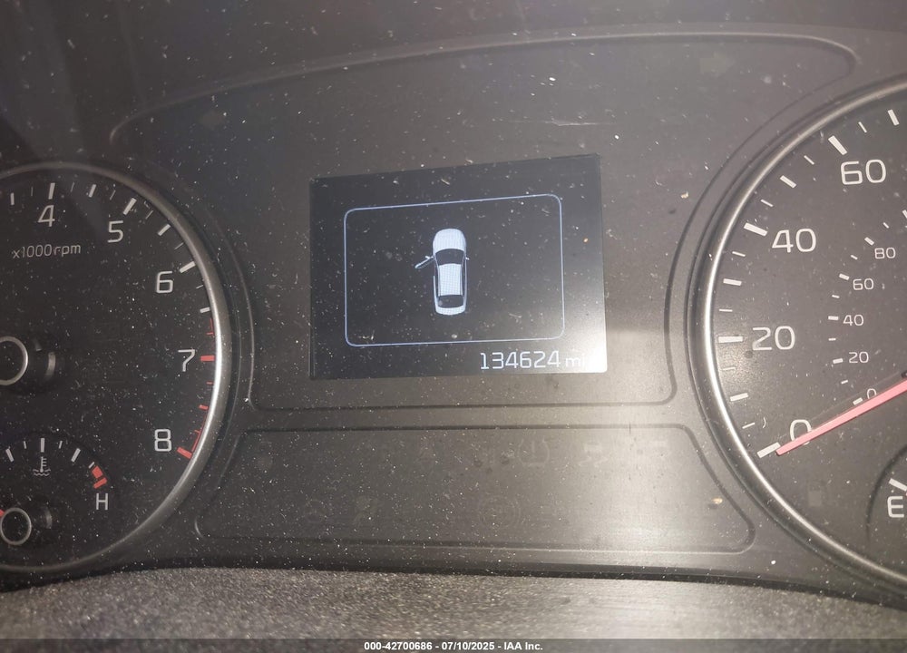 2017 KIA OPTIMA VIN: KNAGT4L3XH5179355