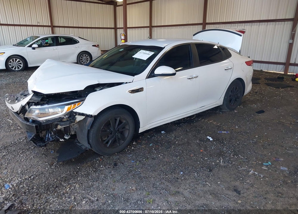 2017 KIA OPTIMA VIN: KNAGT4L3XH5179355