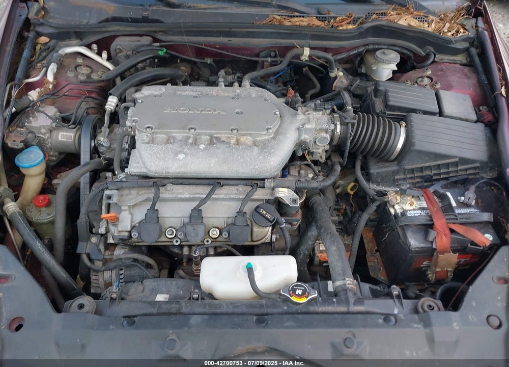 2005 HONDA ACCORD 3.0 EX VIN: 1HGCM66515A073095