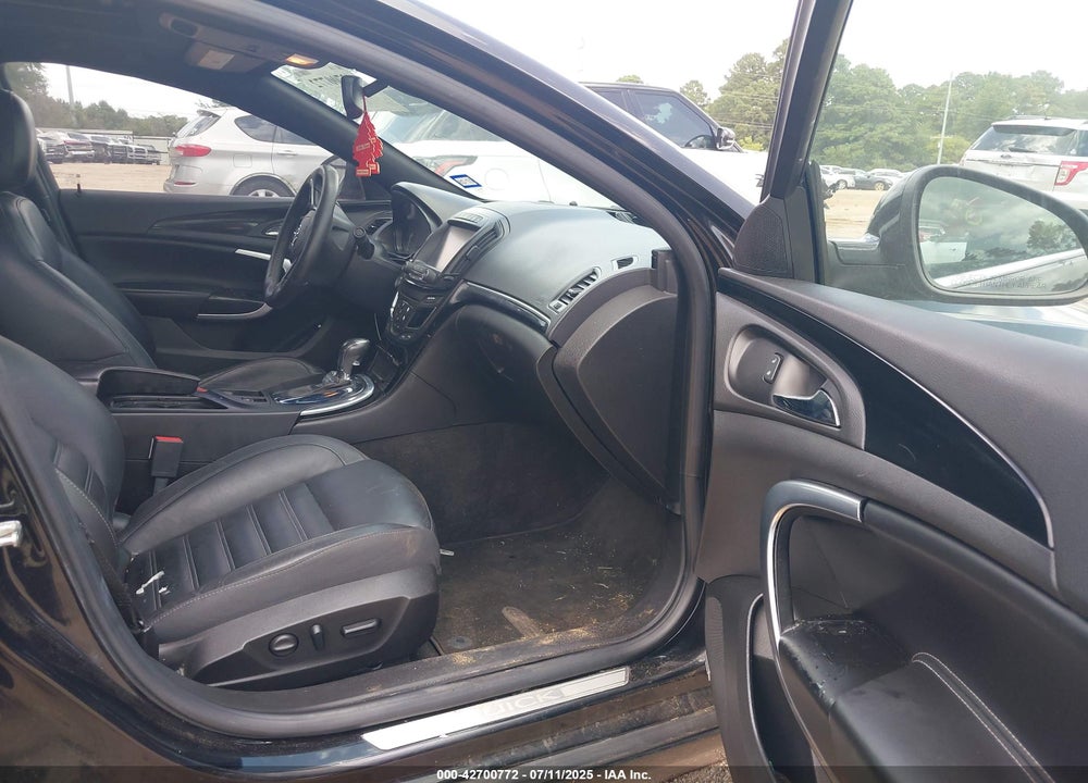 2016 BUICK REGAL VIN: 2G4GU5GX0G9135011