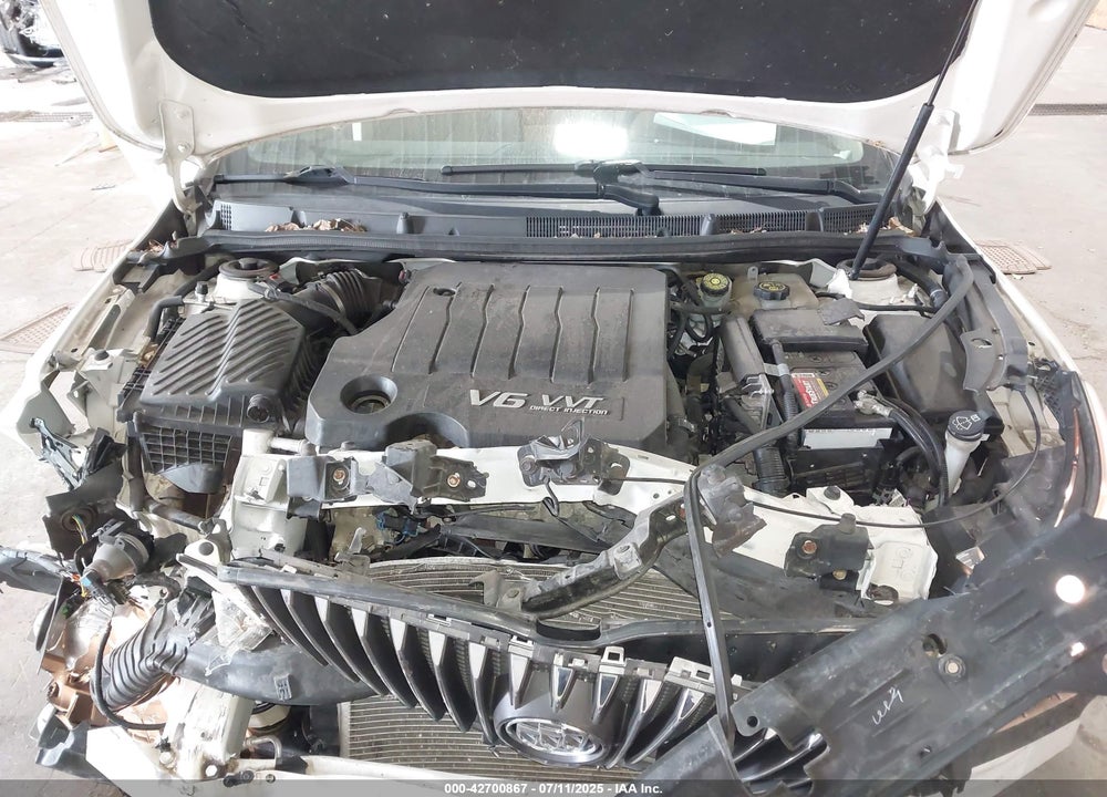 2013 BUICK LACROSSE VIN: 1G4GC5E31DF261321