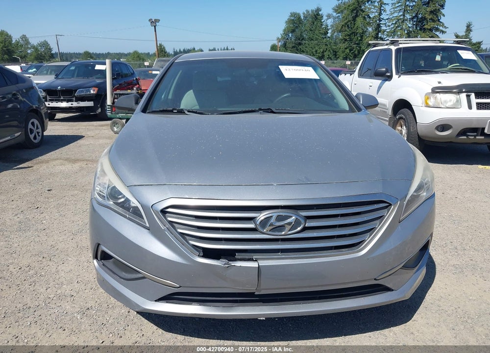 2017 HYUNDAI SONATA VIN: 5NPE24AF8HH575584