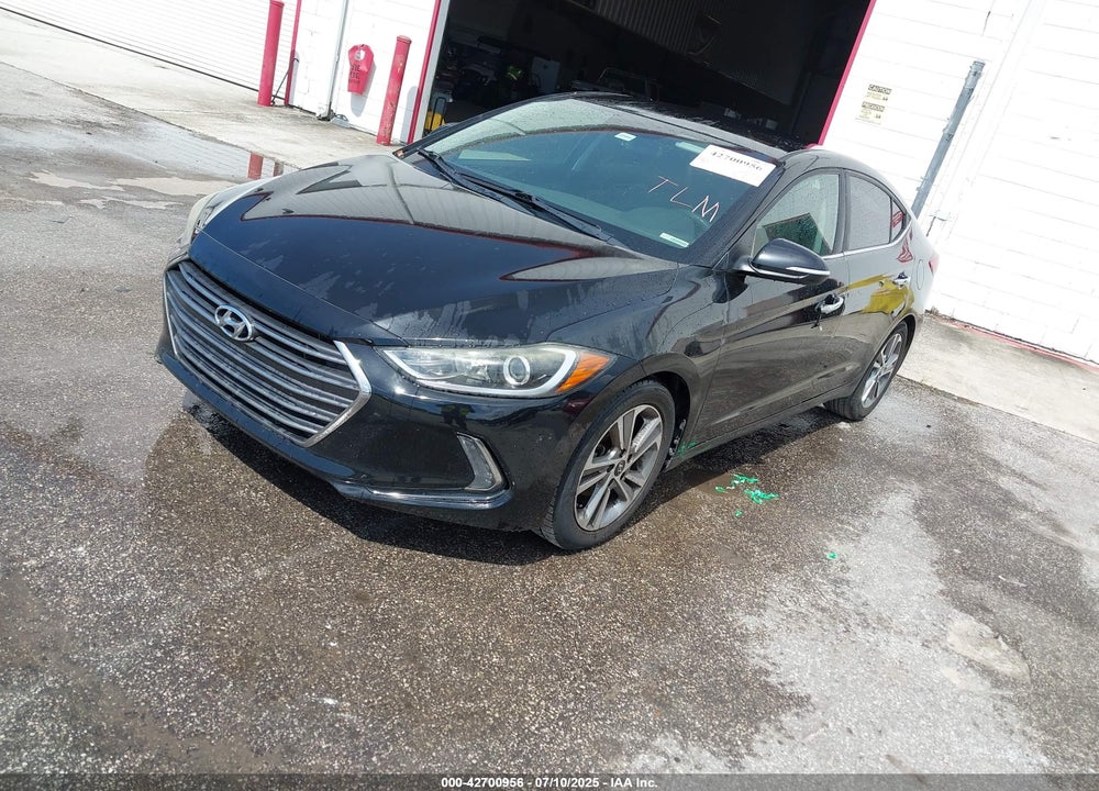 2017 HYUNDAI ELANTRA VIN: KMHD84LF9HU284567