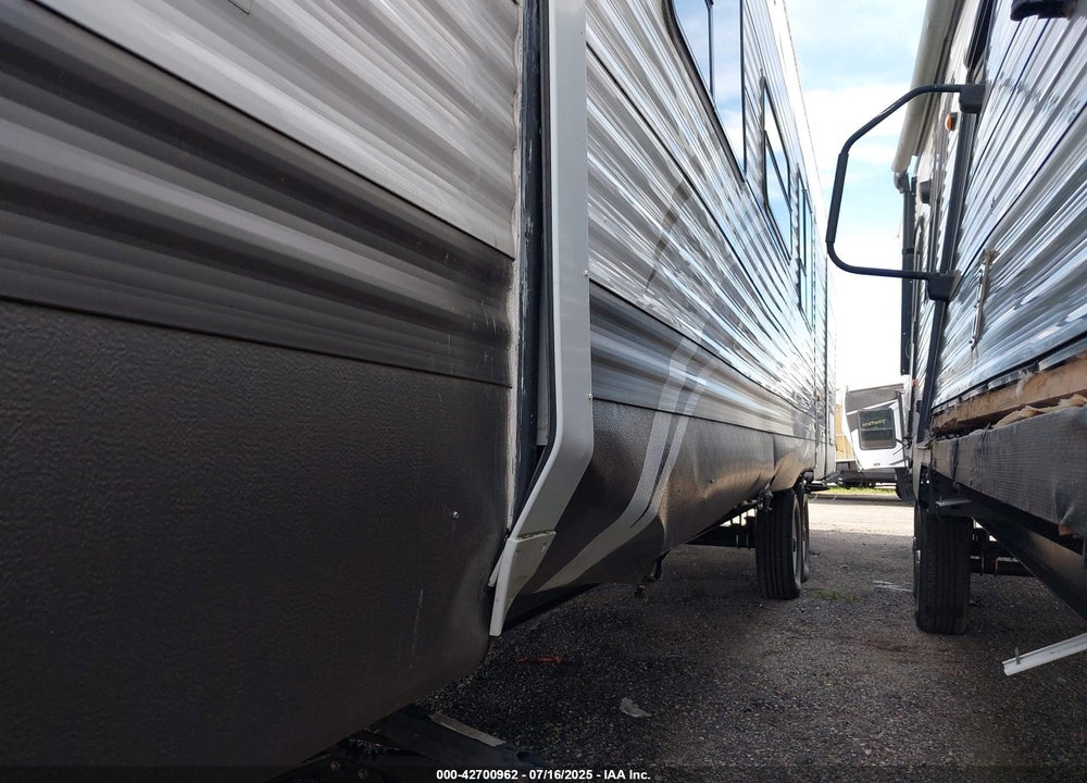 2013 KEYSTONE RV RETREAT DESTINATION 39FDEN TRAVEL TRAILER VIN: 4YDT39F2XD7260403