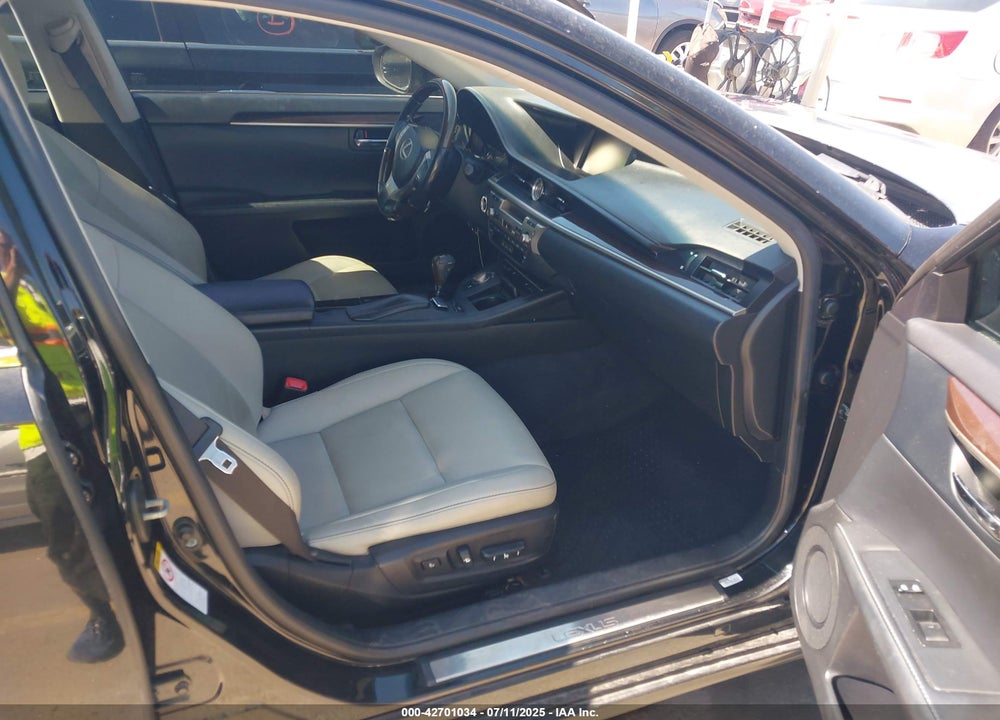 2013 LEXUS ES350 VIN: JTHBK1GG9D2038900