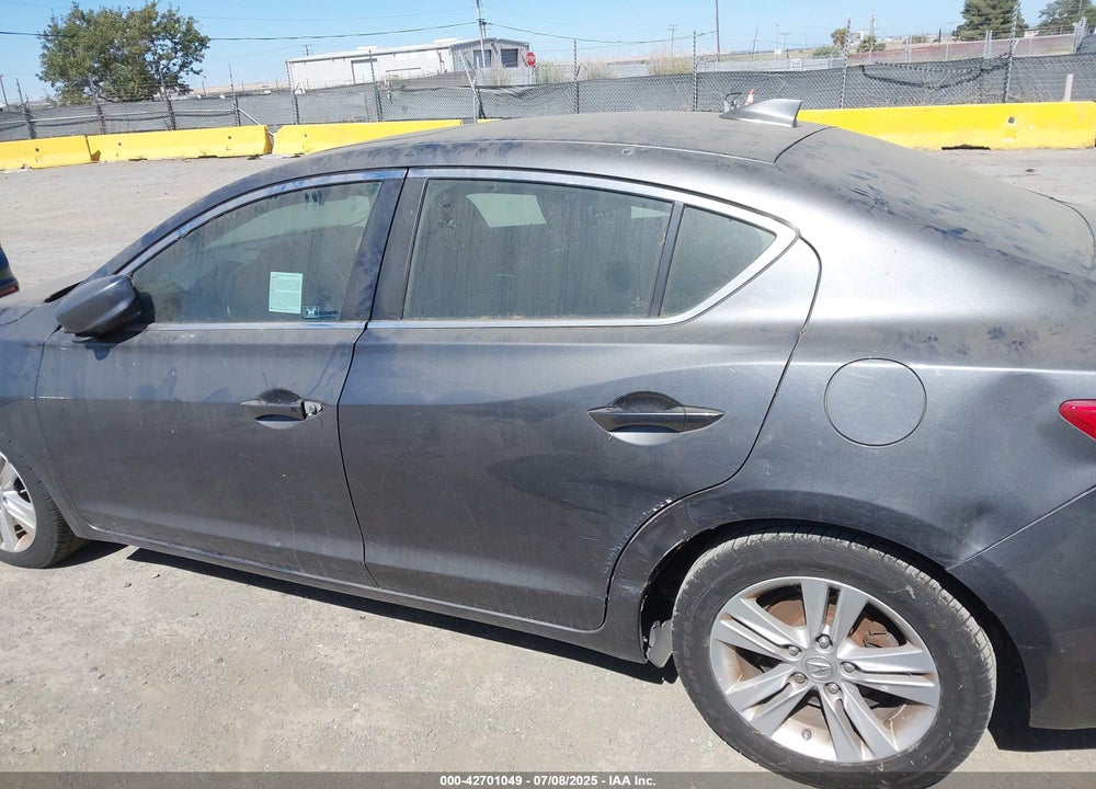 2013 ACURA ILX VIN: 19VDE1F32DE007211