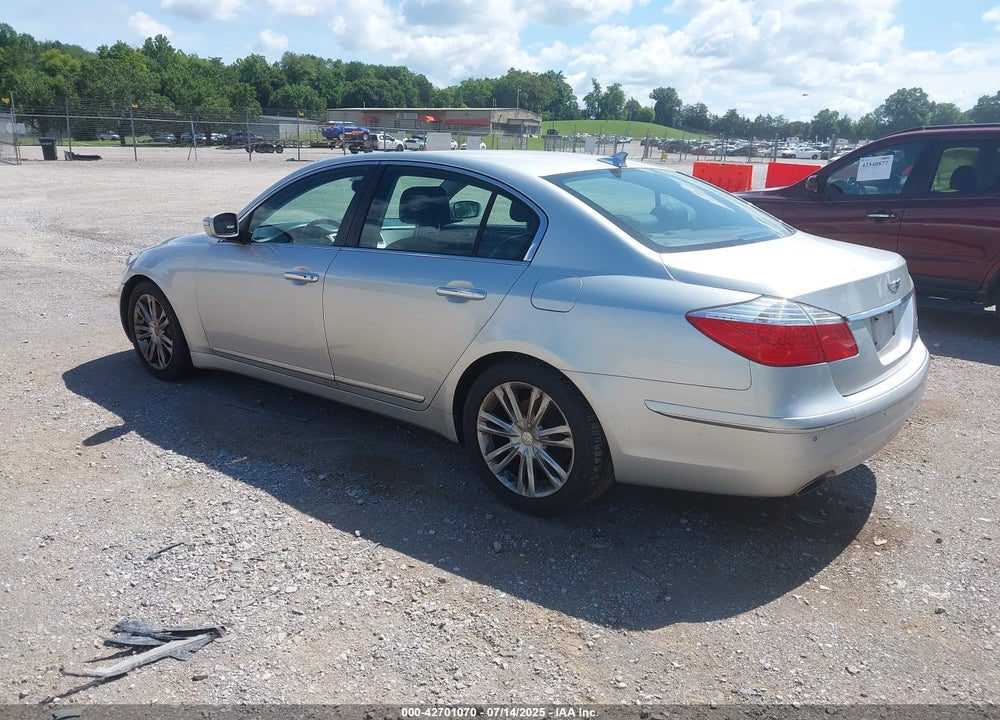 2010 HYUNDAI GENESIS VIN: KMHGC4DF1AU107978