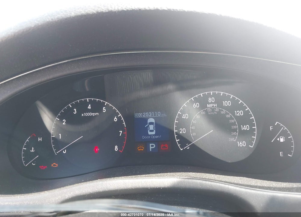 2010 HYUNDAI GENESIS VIN: KMHGC4DF1AU107978