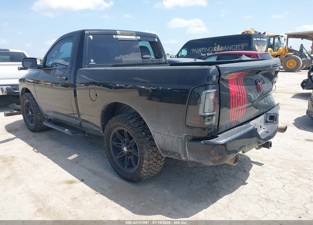 2013 RAM 1500 VIN: 3C6JR6AT8DG592679